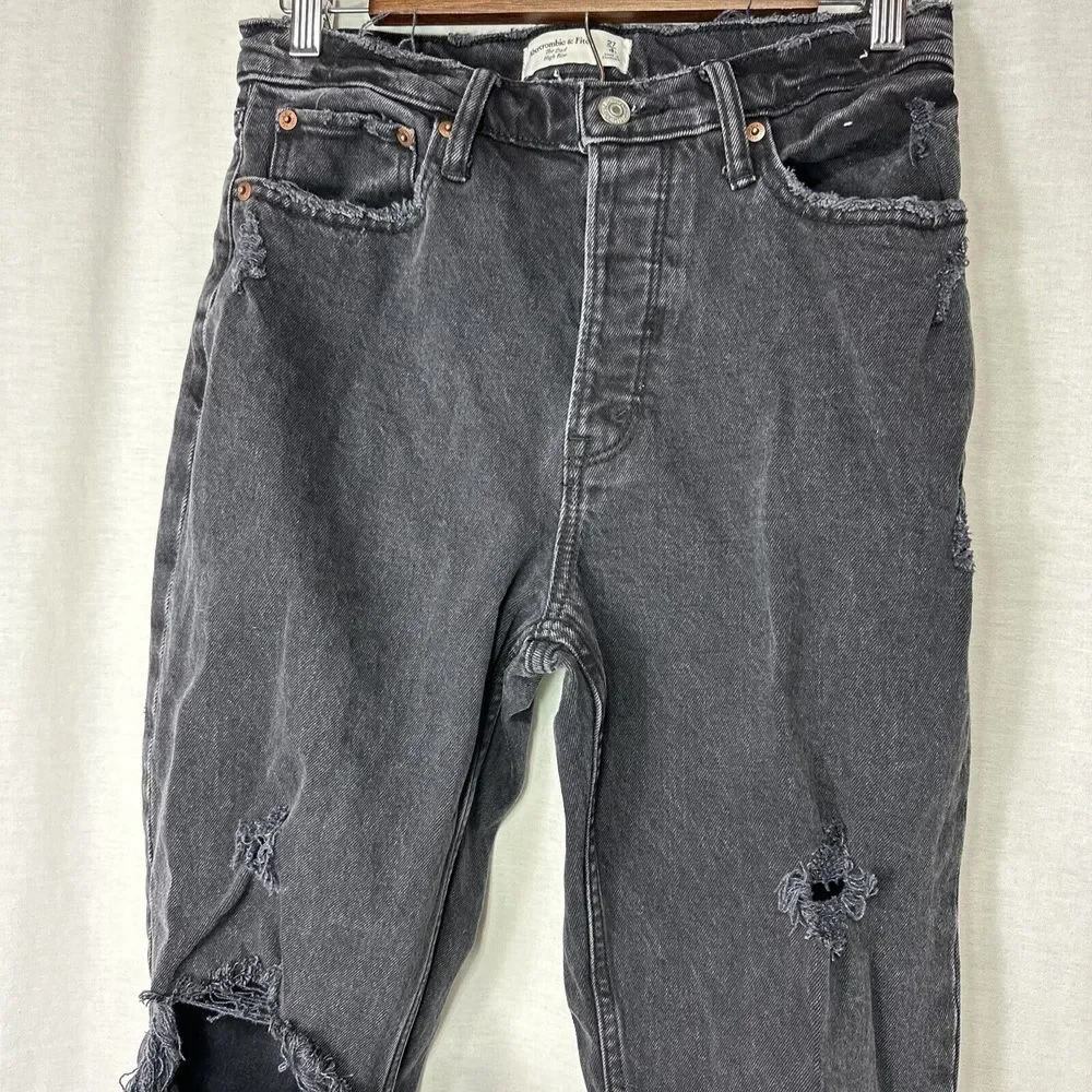 Abercrombie & Fitch Jeans Dad High Rise Women's‎ Size 27/4S Button Fly Black